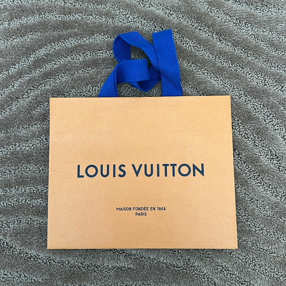 Louis Vuitton Gift Bag, Shopping Bag, Storage Bag, Brand New. With Blue Strapa